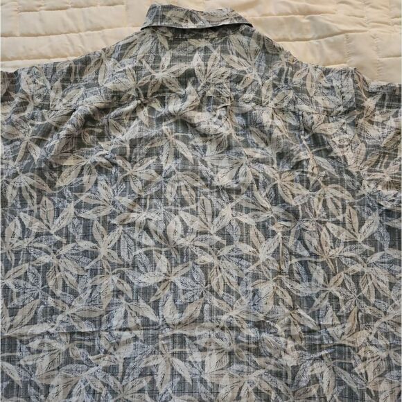 Van Heusen casual button down shirt sleeve shirt, gray leaves, XXL - Picture 3 of 4